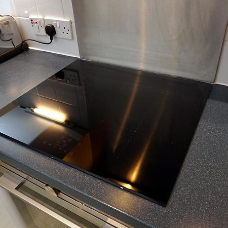 Stunning Central Exeter Apartment With Balcony And Fantastic View エクステリア 写真